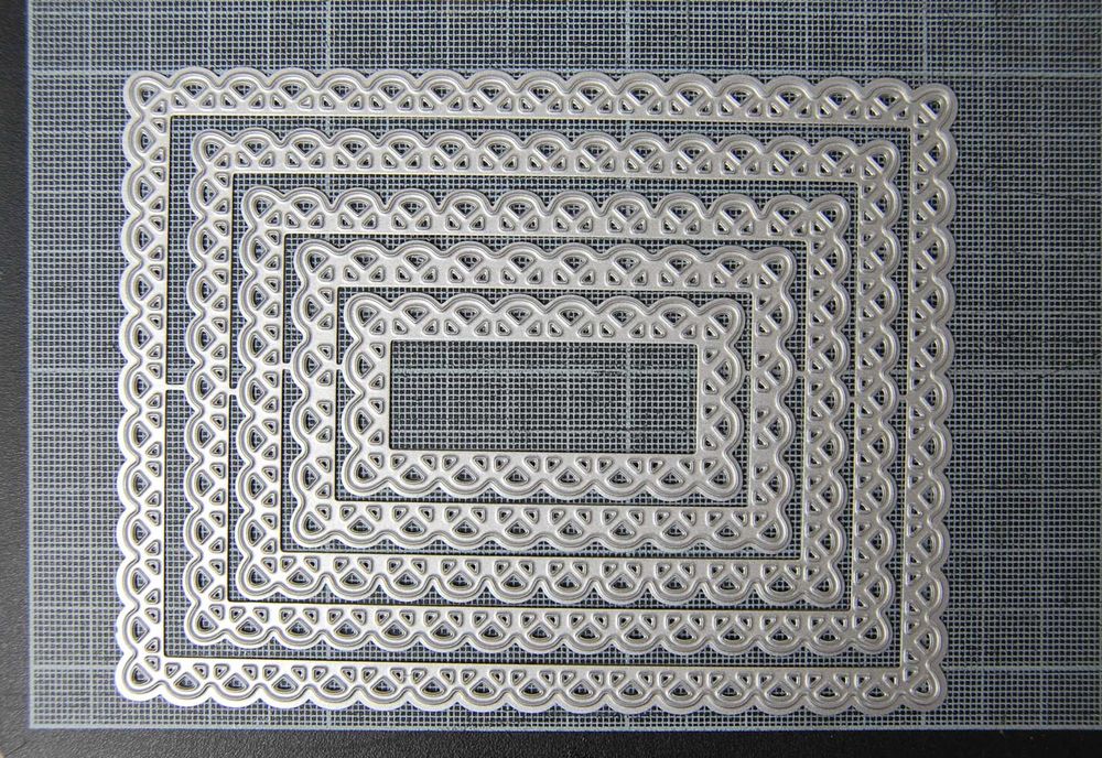 Wykrojnik prostokąty z koronką