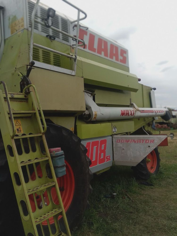 Комбайн Claas Dominator 108 maxi