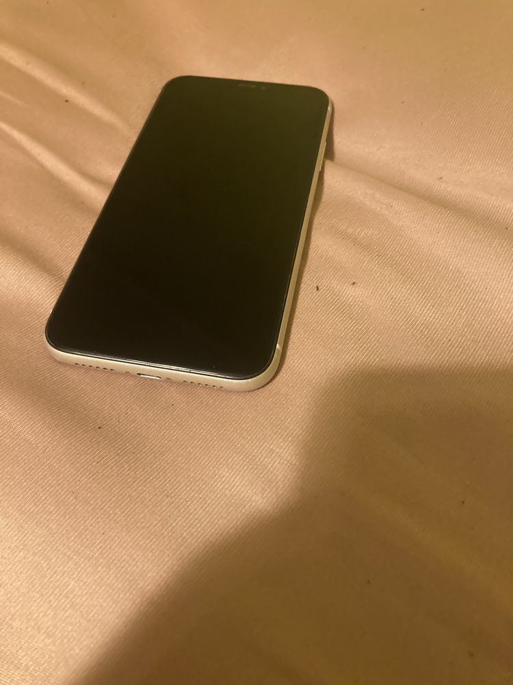 Iphone 11 stan dobry