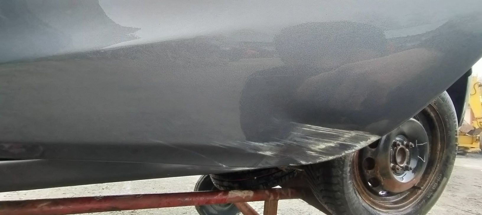 Drzwi lewy tył Ford Fiesta mk7 QF