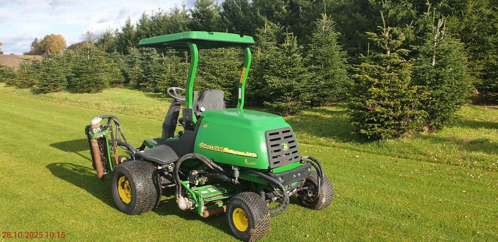 Kosiarka wrzecionowa John Deere 8700, Jacobsen, Toro