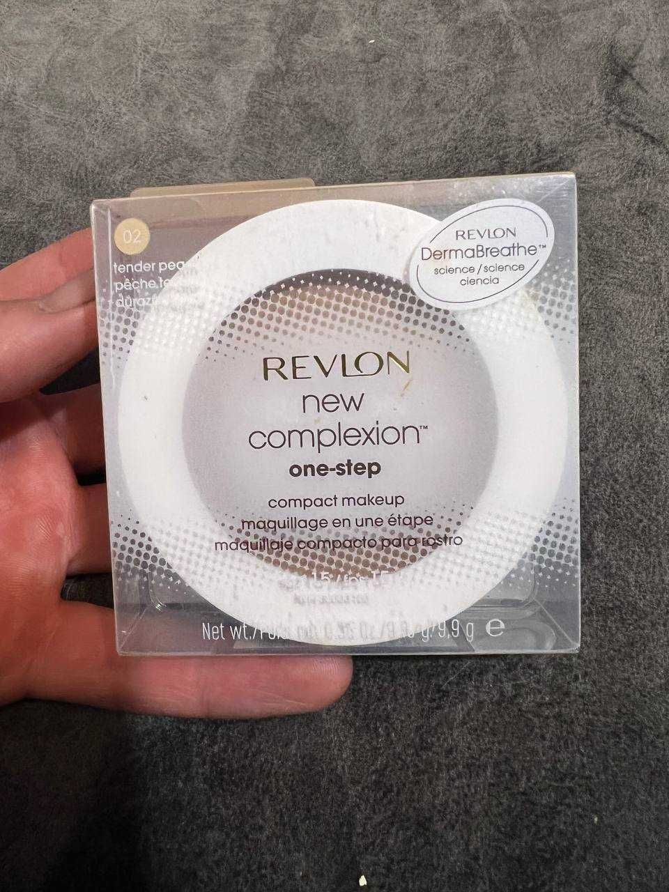 Revlon New Complexion One-Step Compact Makeup
Крем-пудра компактна