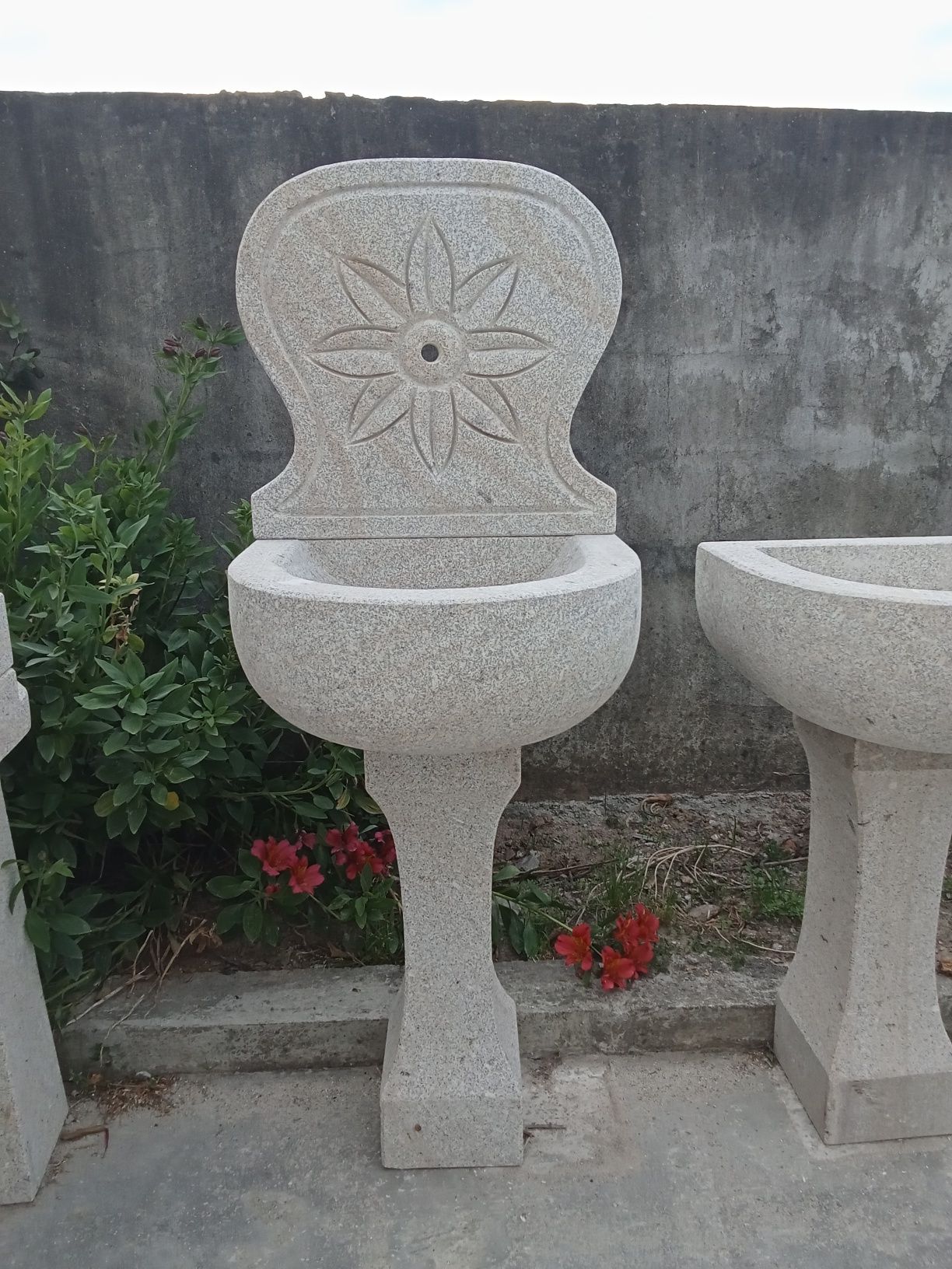 Fontanário em granito