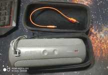 JBL flip 5 original GG версия.комплект+Кейс,в хорошем состоянии.