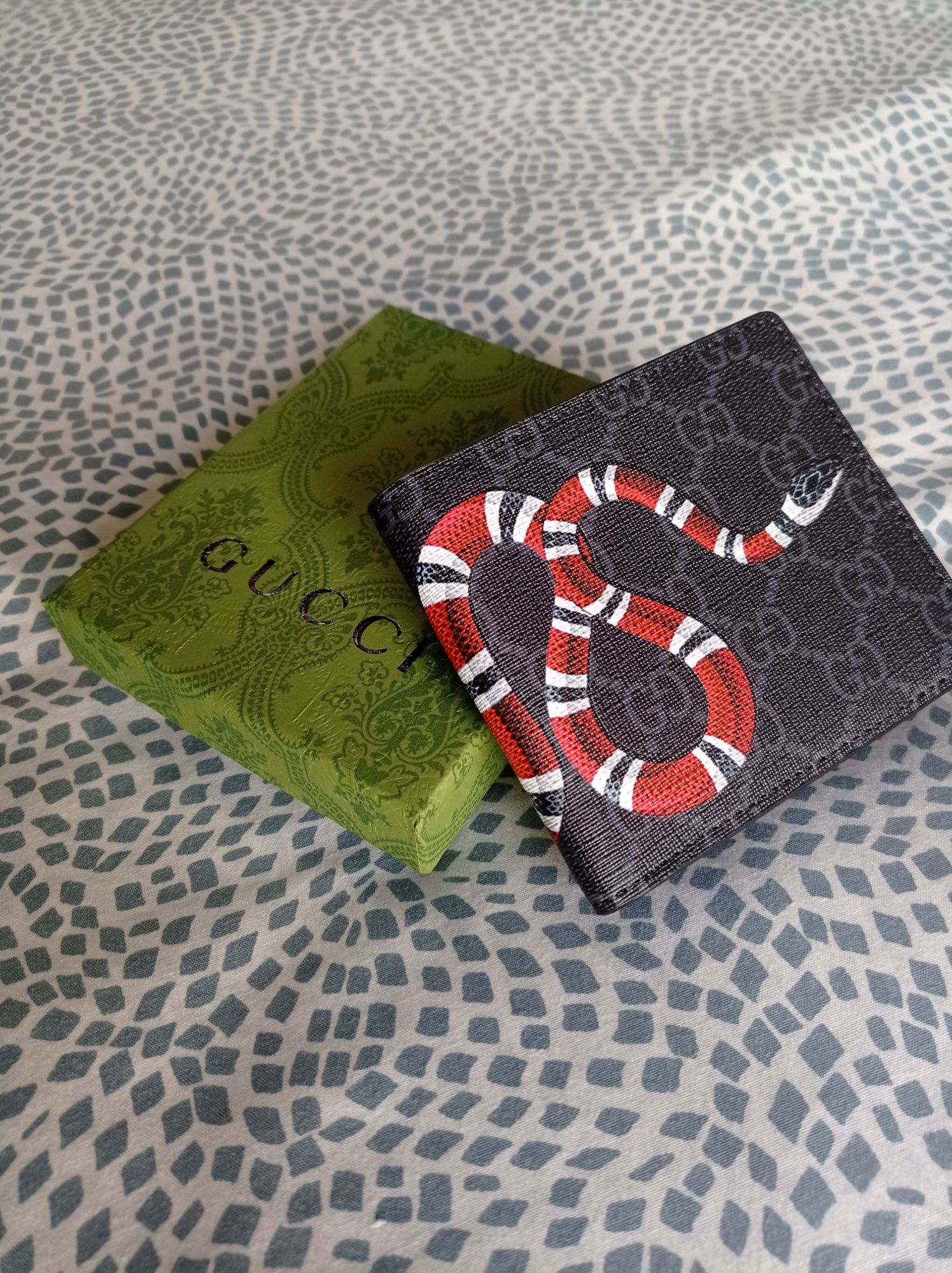 Carteira Gucci King snake