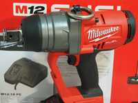 Klucz udarowy MILWAUKEE M18 ONEFHIWF 1' mocy -2400Nm bez aku