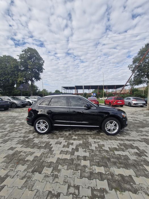 Audi Q5 Premium Plus