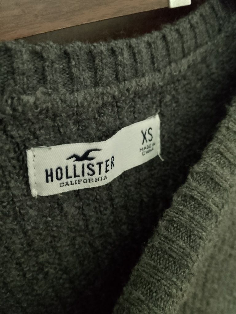 Hollister xs używany sweter