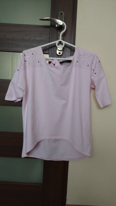 Różowa bluzka ..