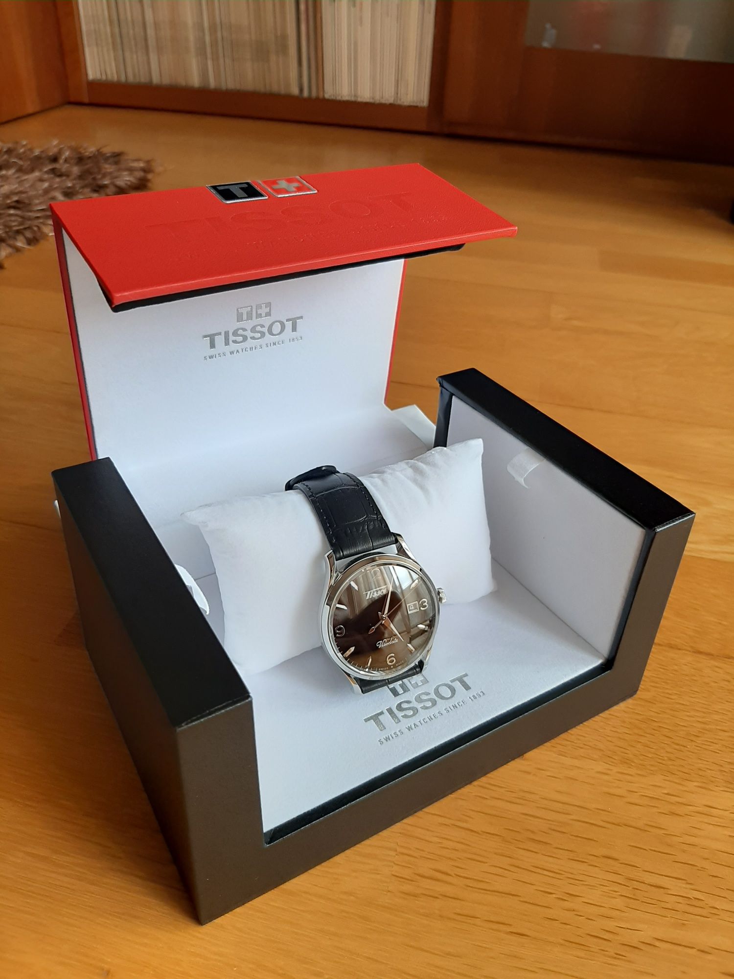 Relógio Tissot Visodate, quartzo, novo