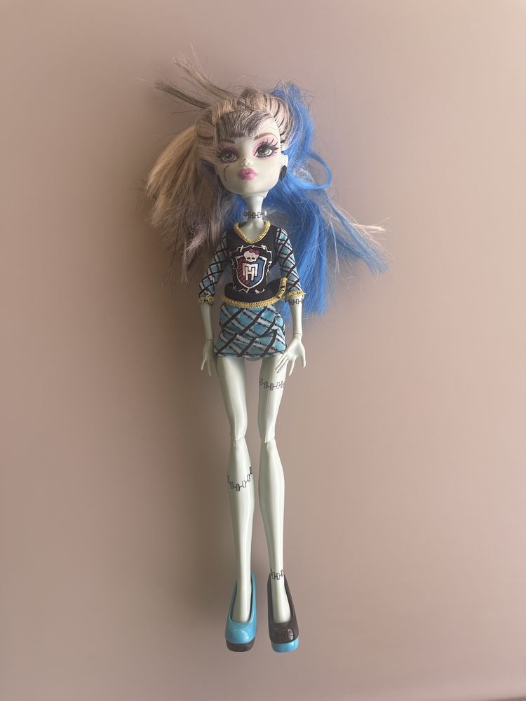Monster High Ghoul Spirit Frankie Stein Doll