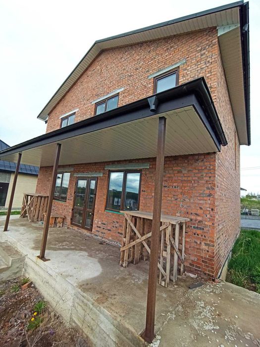 Продаж 2 поверхового будинку/ділянкою на 7 соток, 140 кв. м, 5 кімнат