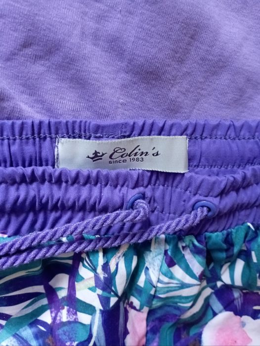 Пакет речей на дівчину