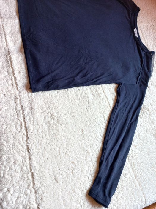 Blusa Azul Escura Manga Comprida