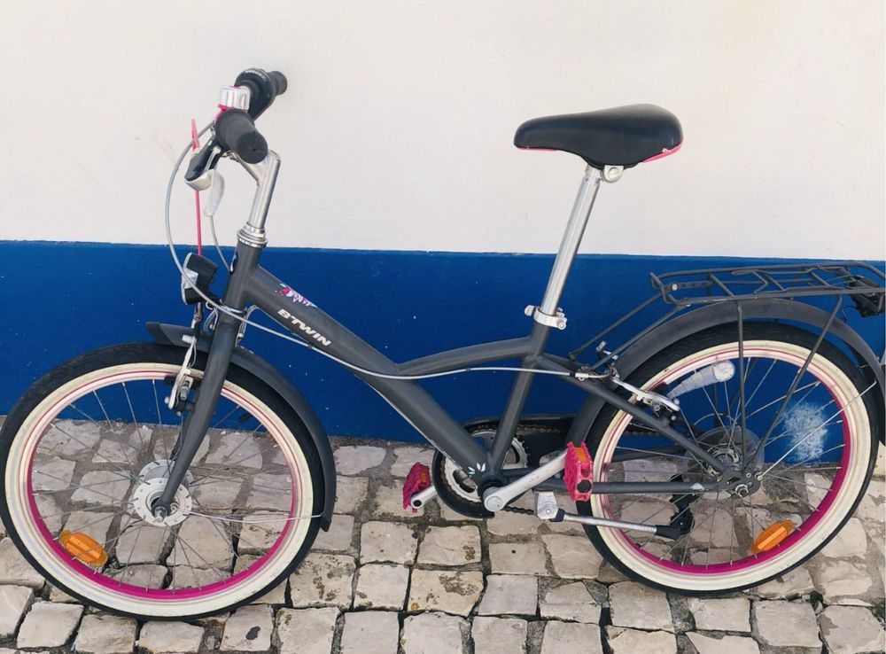 Bicicleta infantil feminina usada