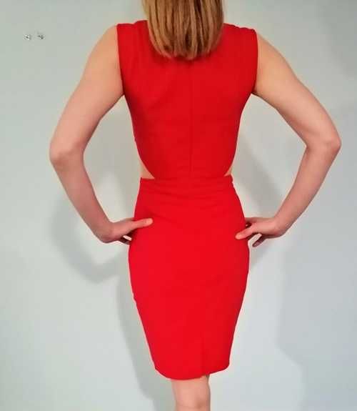 Czerwona, ołówkowa, krótka / mini sukienka z wycięciami Mohito, 36 (S)