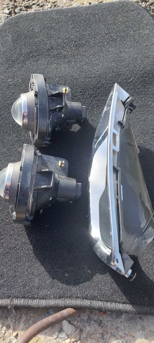 Фара Гранд Черокі ліва з рамкою ПТФ