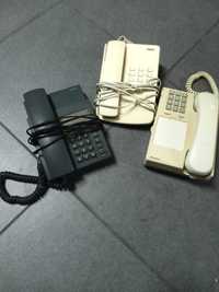 Três Telefones em bom estado Geral