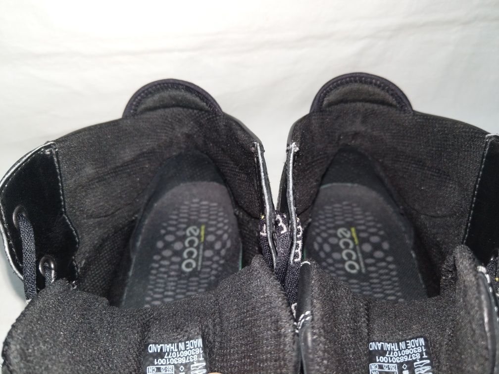 Buty Ecco Biom Yak rozm. 40 Unisex