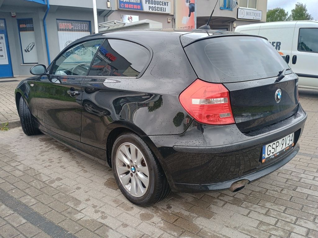 BMW 1er 116i 2.0 Benzyna | Manual | Zadbany | W 100% sprawny 

Na spr