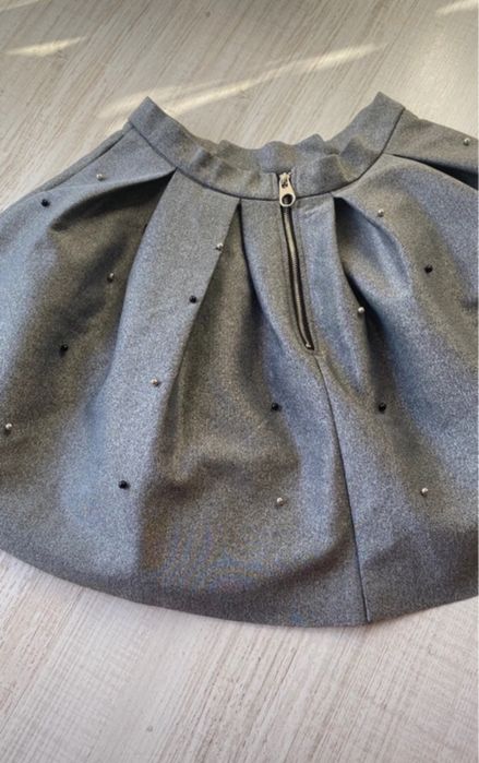 Szara spódniczka damska