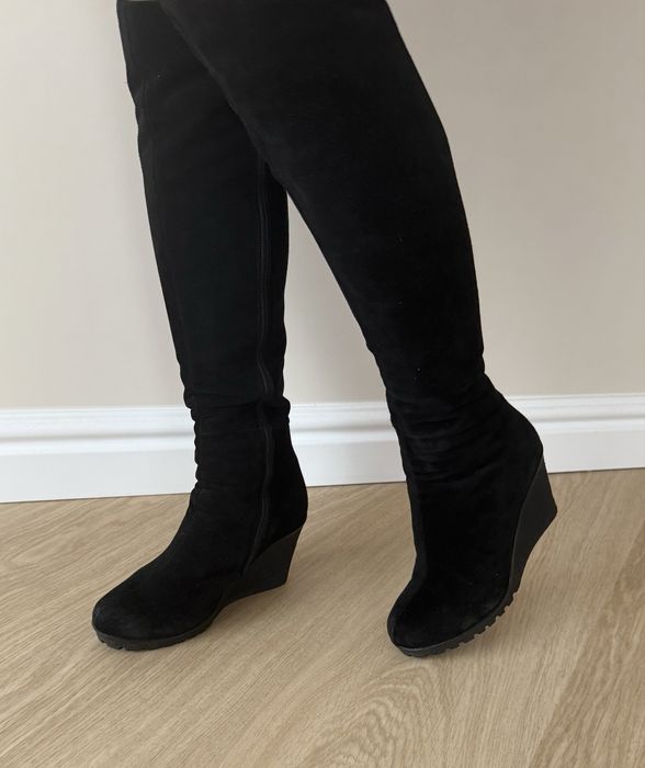 Зимові чоботи ботфорди на танкетці. Цигейка, натуральний замш