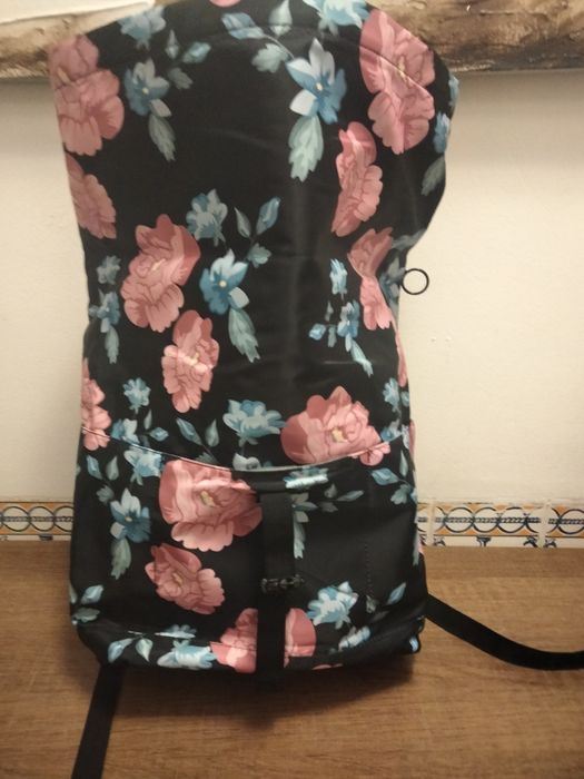 Mochilas muito resistentes,NOVAS