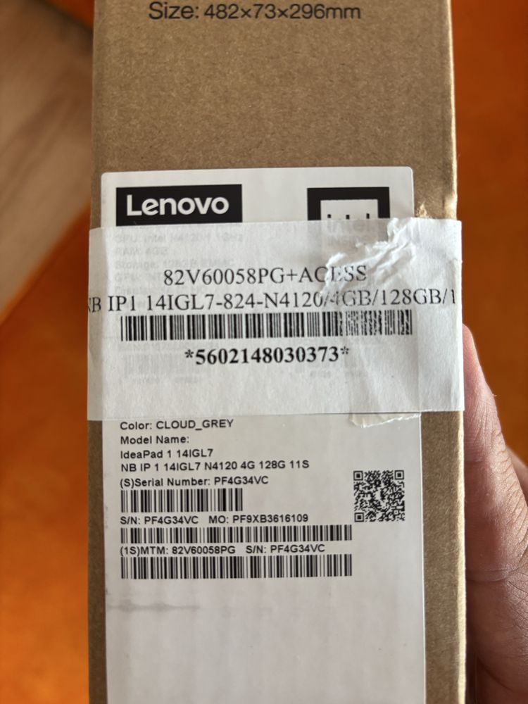 Portatil / PC Lenovo (como novo)