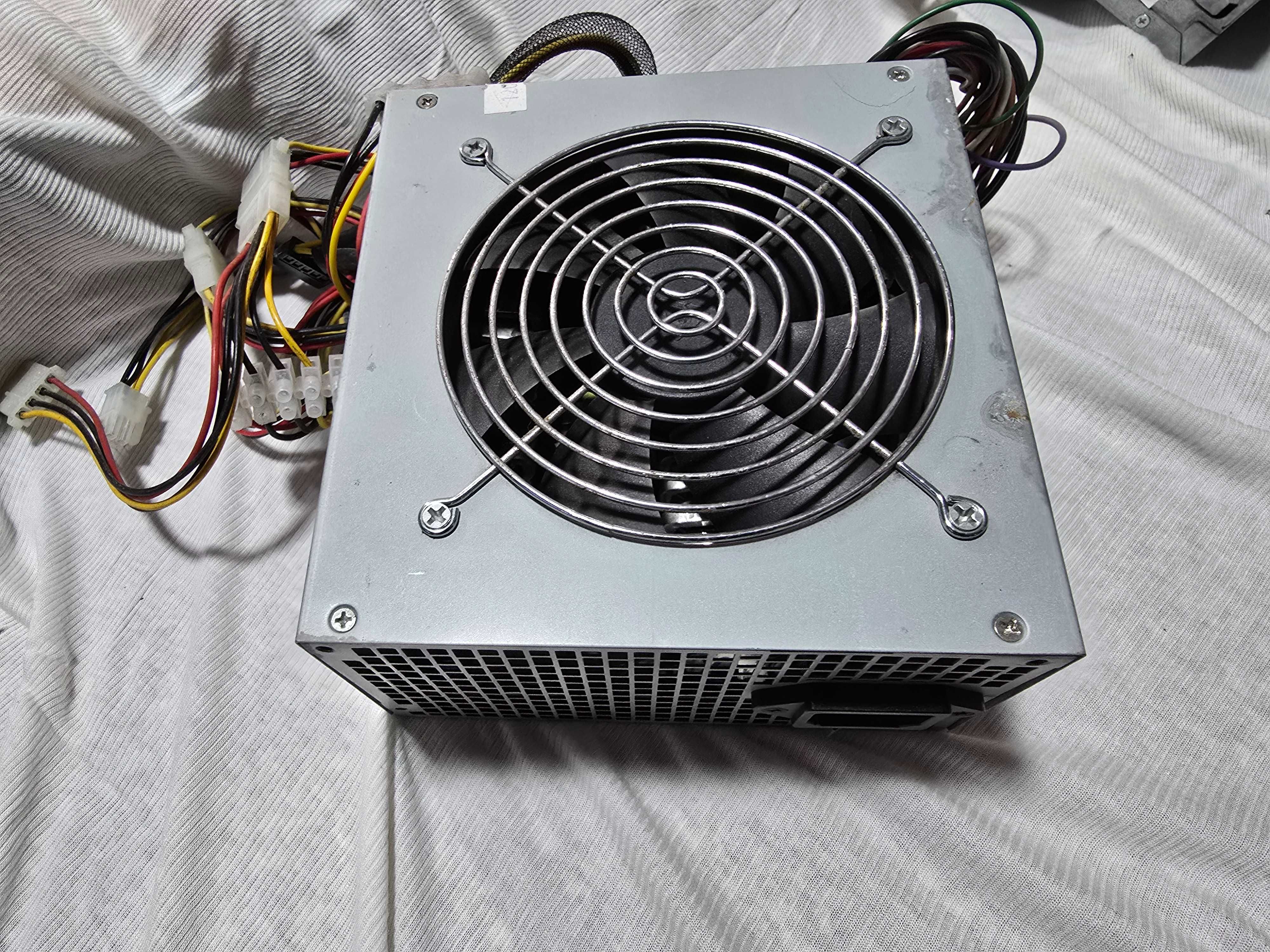 Fonte de Alimentação Computador