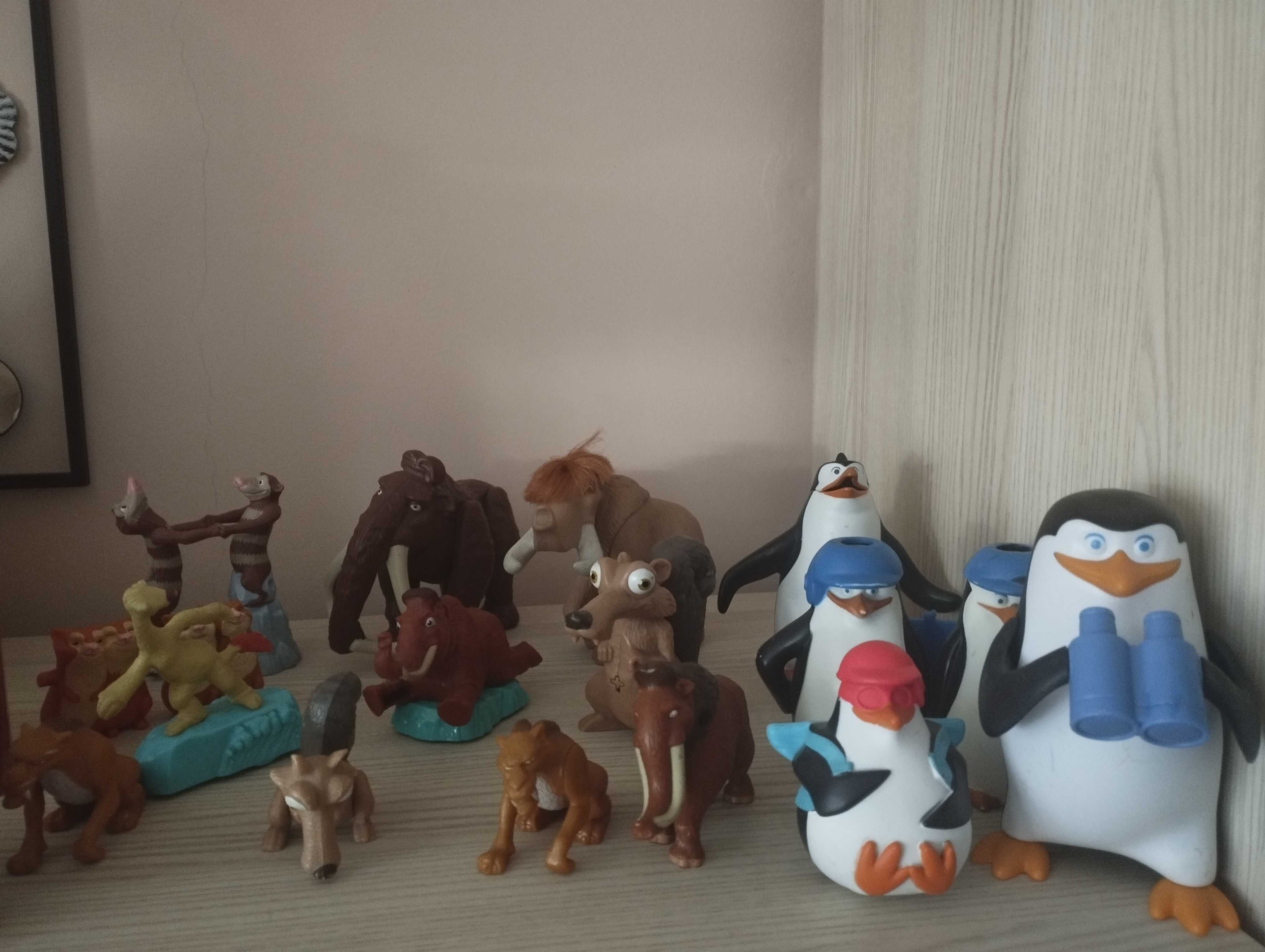 Figurki Z bajki Epoka Lodowcowa oraz Pingwiny z Madagaskaru