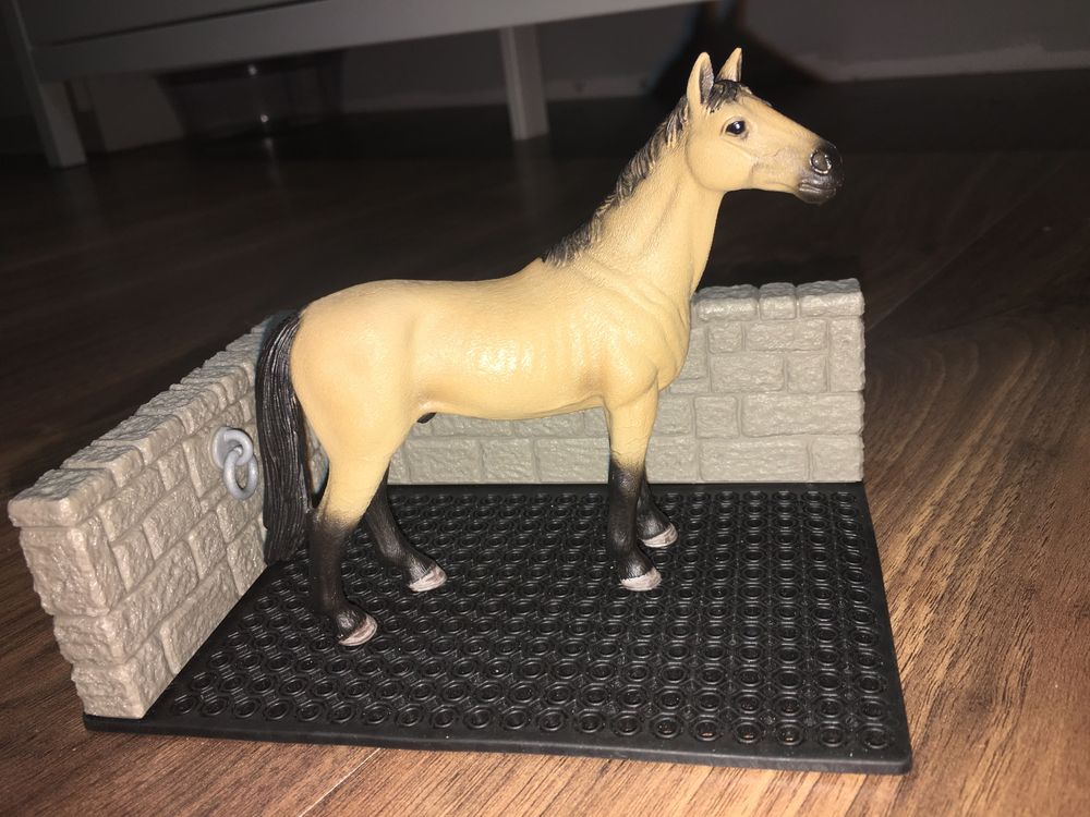 Schleich kon trekeński