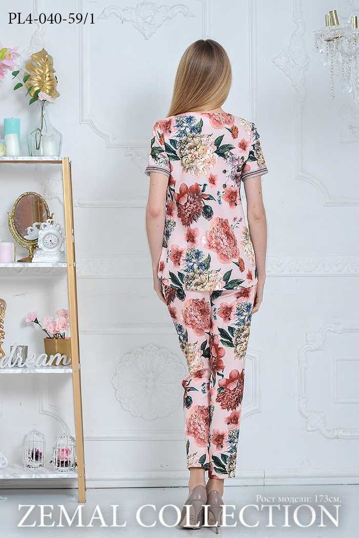 Жіночий костюм з квітковим принтом, від виробника розміри 44-50