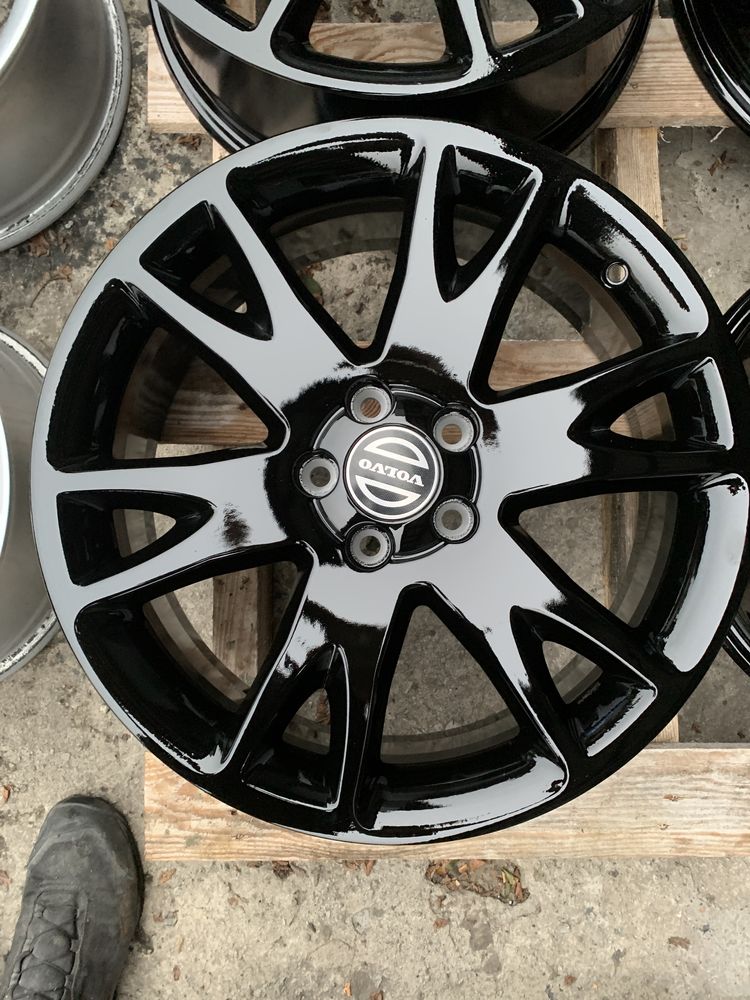 7jx 18" et49 volvo oryginal 5x108 ford jet black