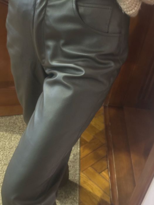 Штани еко шкіра шоколадного кольору