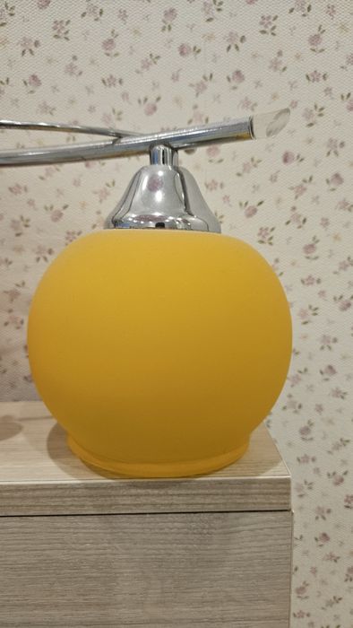 Люстра / светильник в детскую