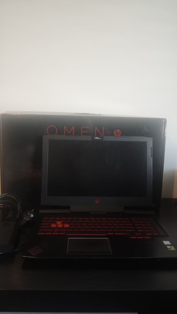 Portátil HP Omen + Conjunto gaming