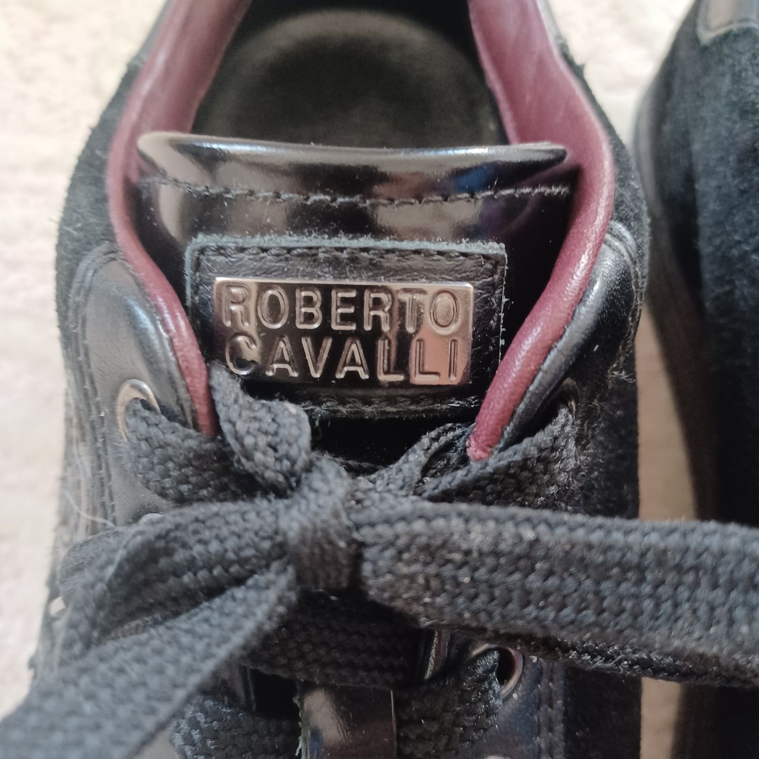 Buty firmy Roberto Cavalli oryginalne skórzane zadbane 41