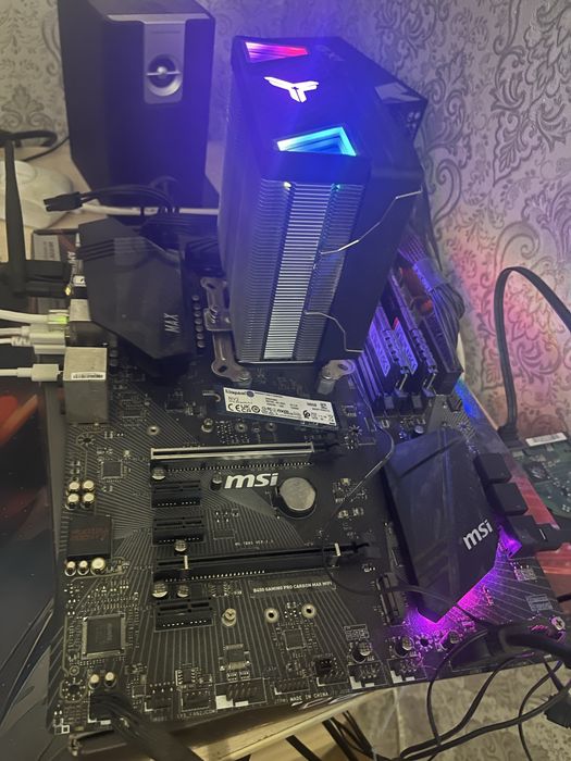 Компьютер без корпуса и видеокарти