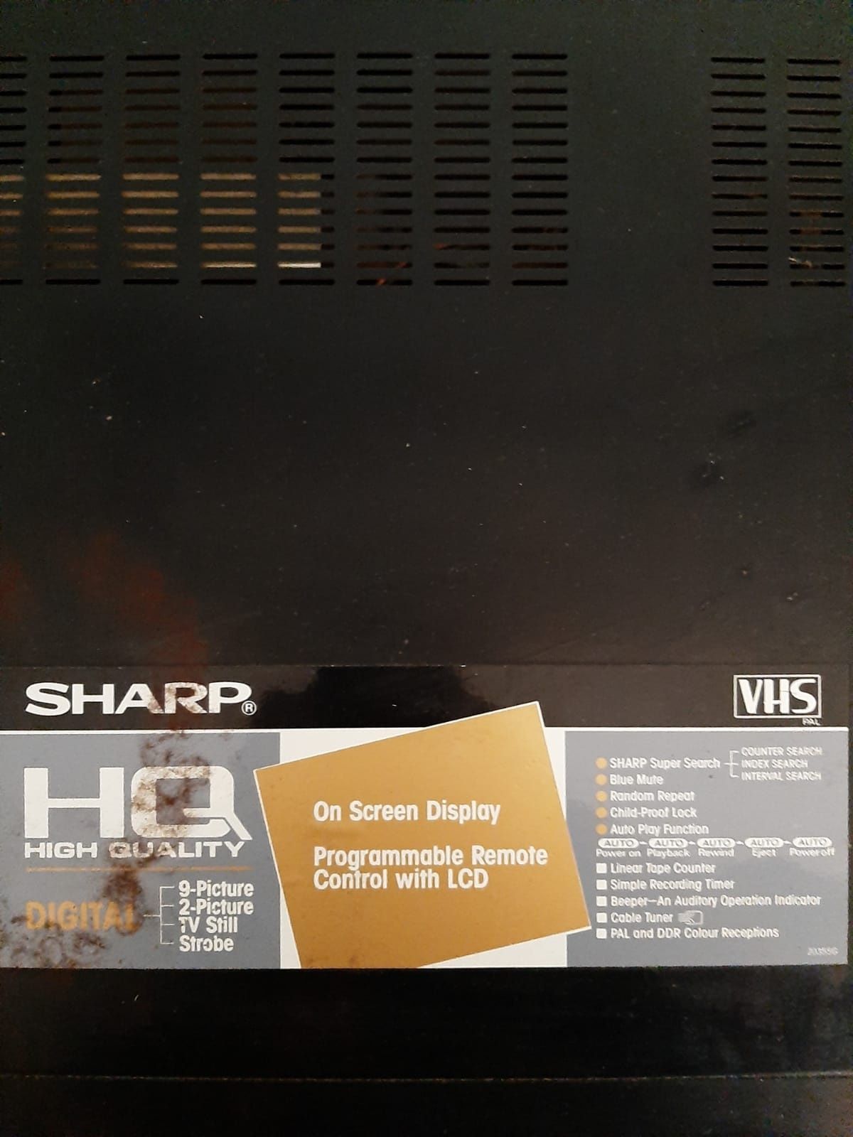 Leitor de VHS SHARP