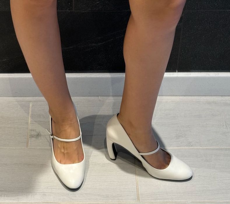 туфлі       zara
