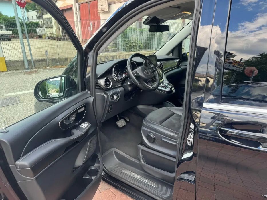 Mercedes-Benz V-class      2019