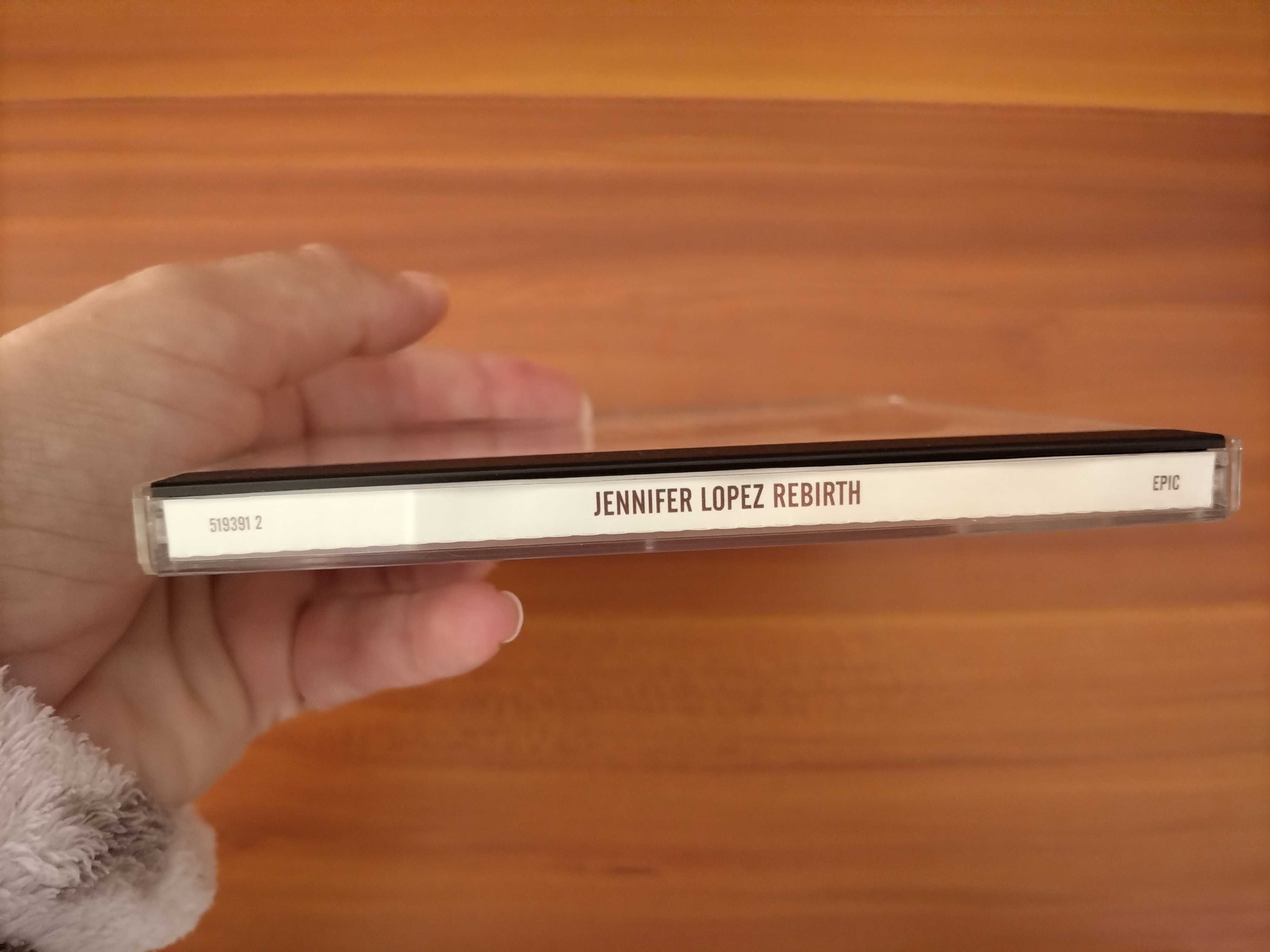 Diversos CDs entre 3€ e 5€