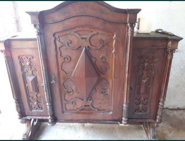 Antyczny kredens - antyk