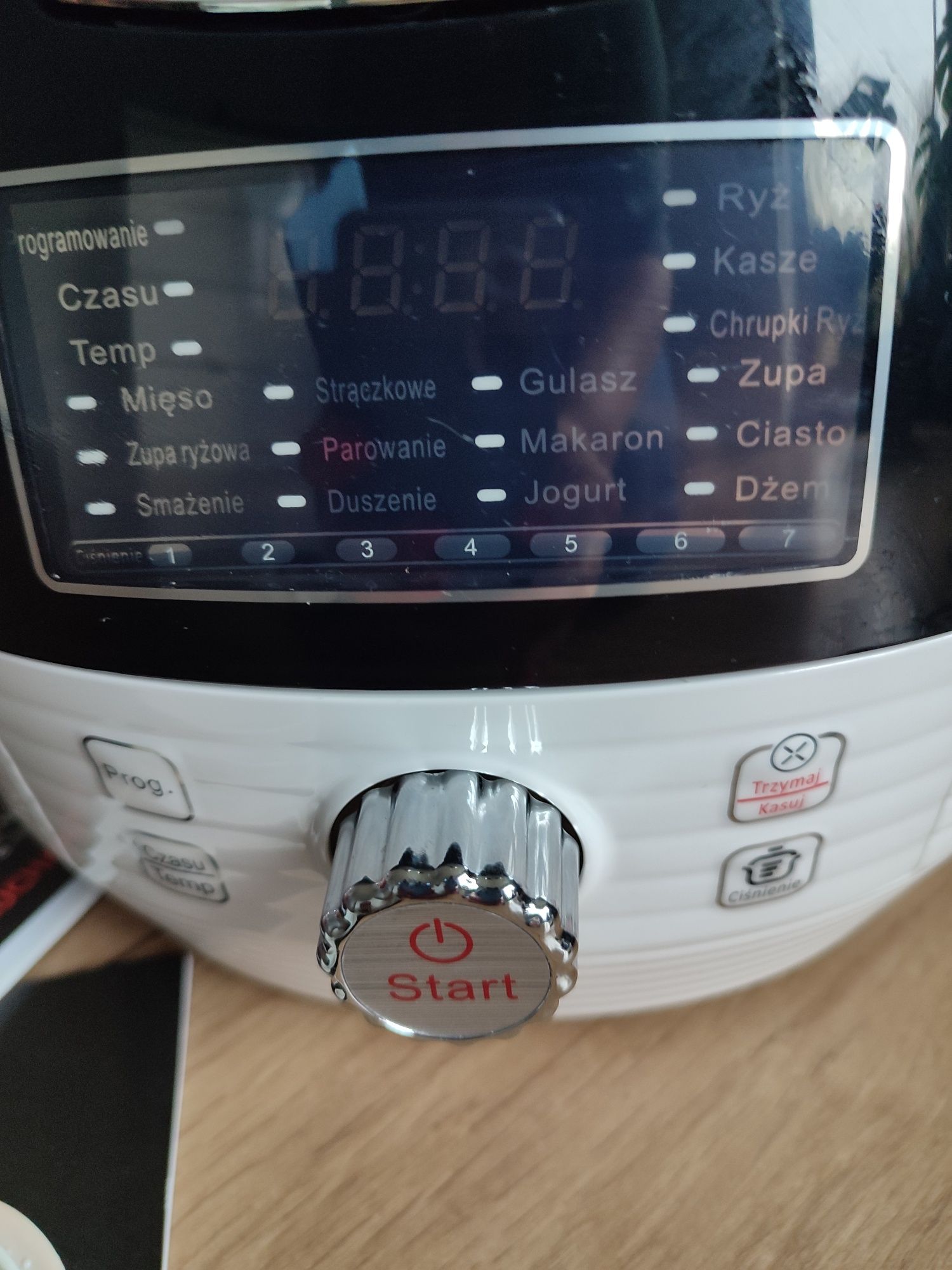 Multi-Cooker  model DE-19