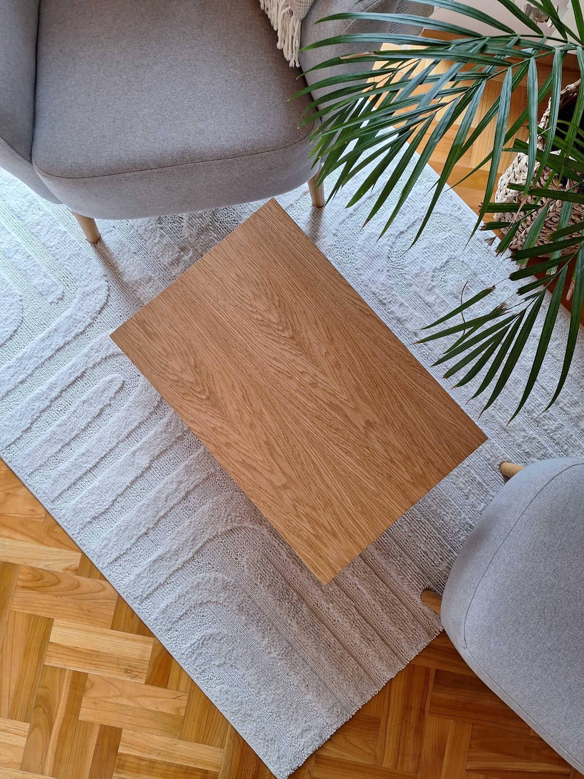 Stolik kawowy/ława z półkami
