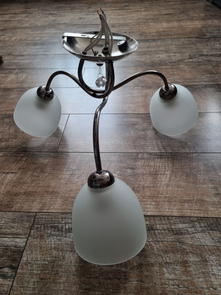 Lampa wisząca srebrna