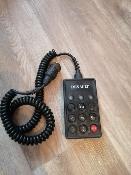 Пульт управления пневмодвеской RENAULT
