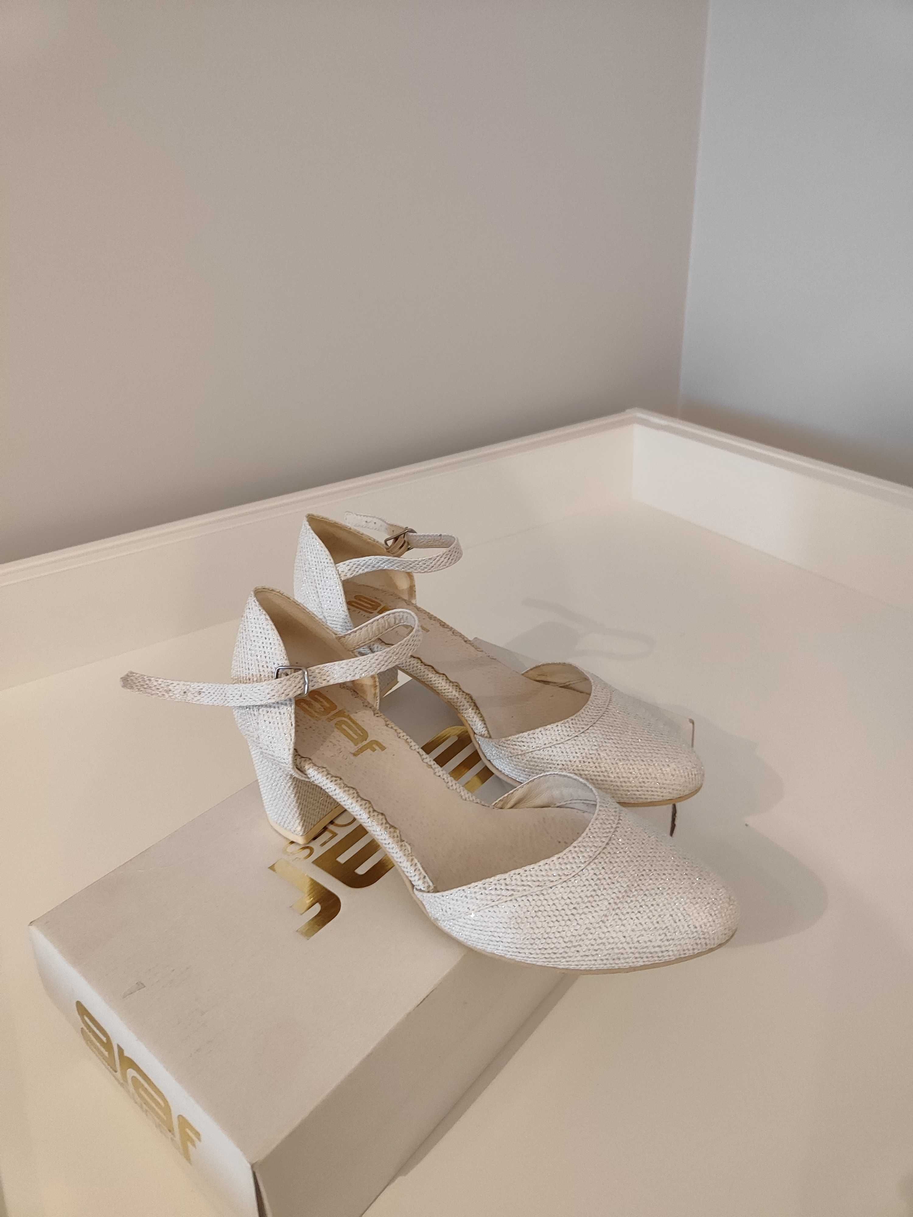Buty ślubne brokatowe Graf r. 36