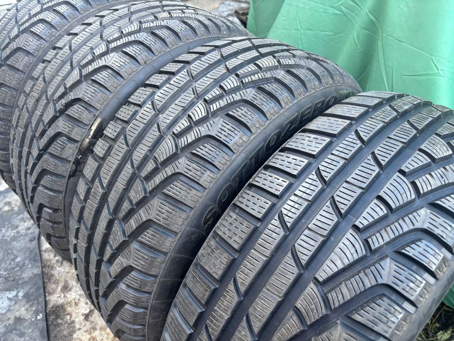 225-55-R17 PIRELLI зимняя резина шины 4штуки GERMANY 2022