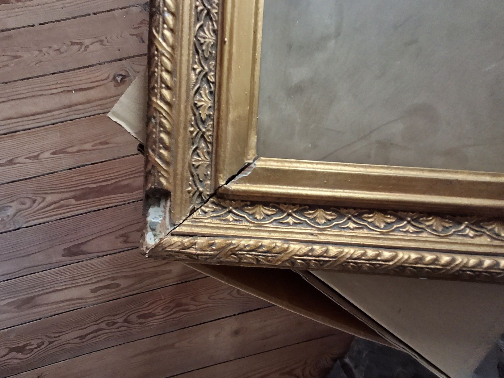 Moldura antiga para 19 x 25 cms